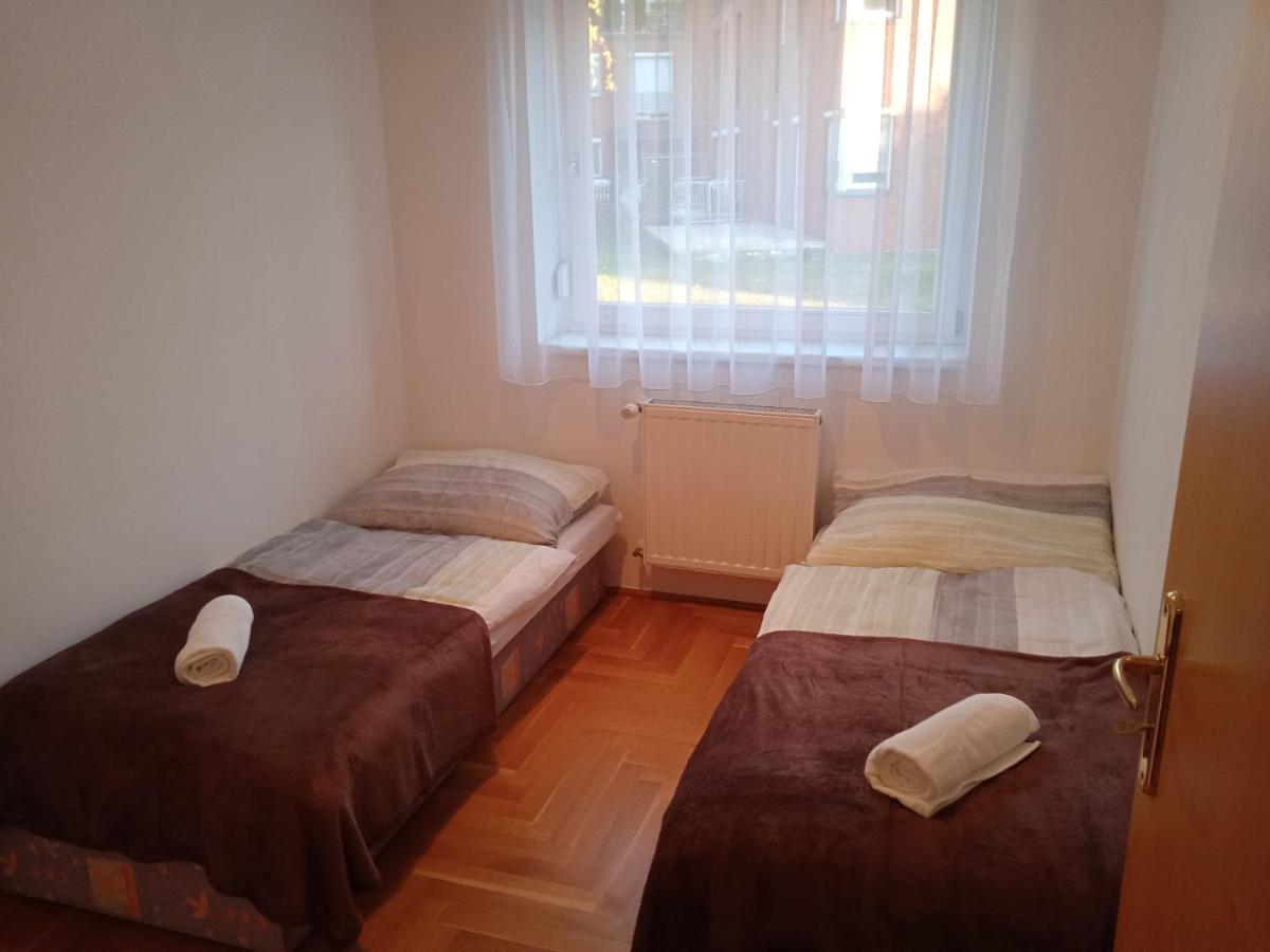Family Apartment-Csaladias Hangulat غيور المظهر الخارجي الصورة